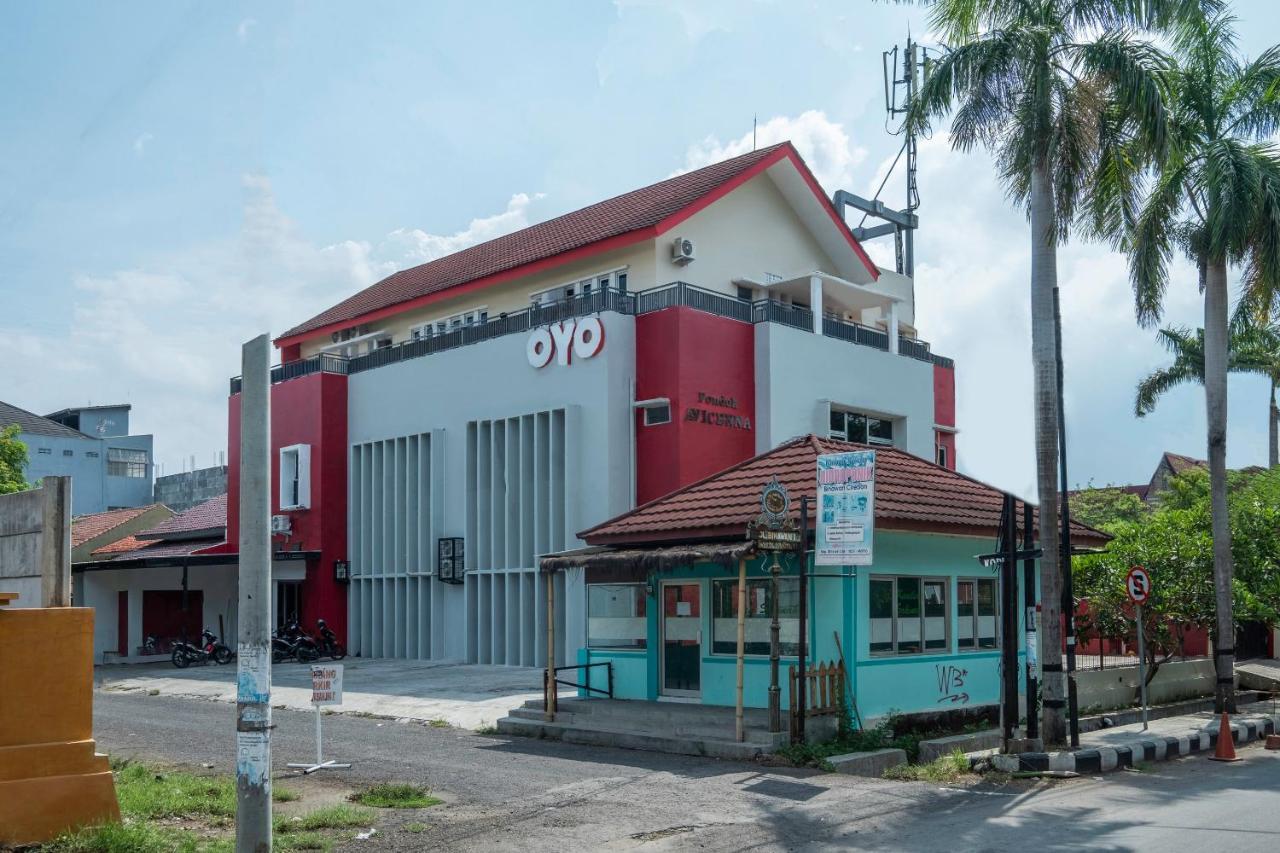 Oyo 2132 Pondok Avicenna Cirebon Exterior photo